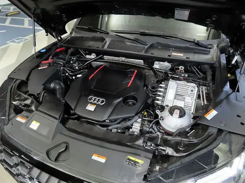 2022 Audi SQ5 с пробегом 42 459 км