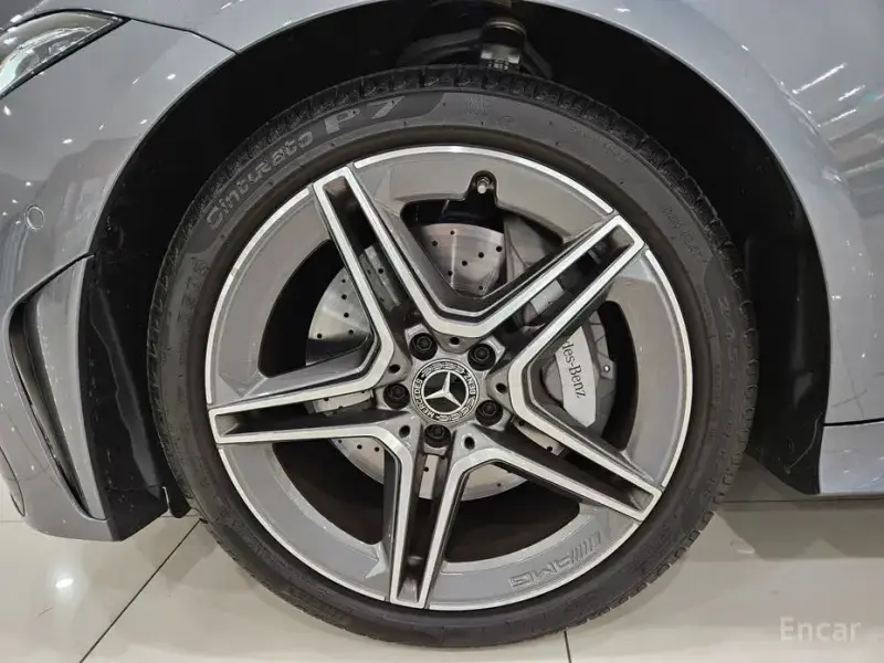 2022 Mercedes-Benz CLS с пробегом 1 342 км