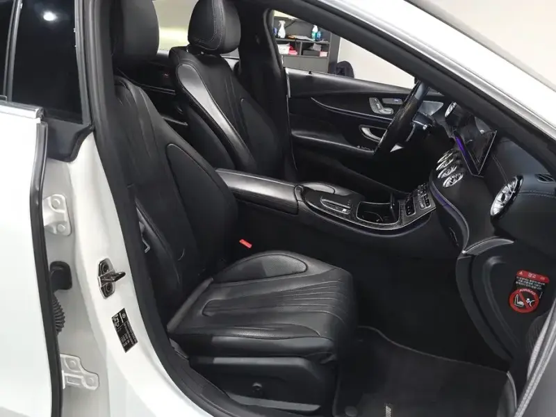 2022 Mercedes-Benz CLS с пробегом 86 183 км