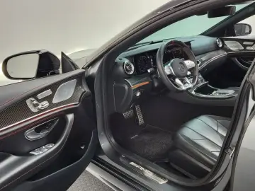 2021 Mercedes-Benz CLS с пробегом 42 916 км