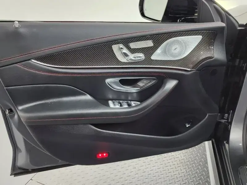 2021 Mercedes-Benz CLS с пробегом 42 916 км