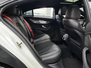 2023 Mercedes-Benz CLS с пробегом 48 967 км