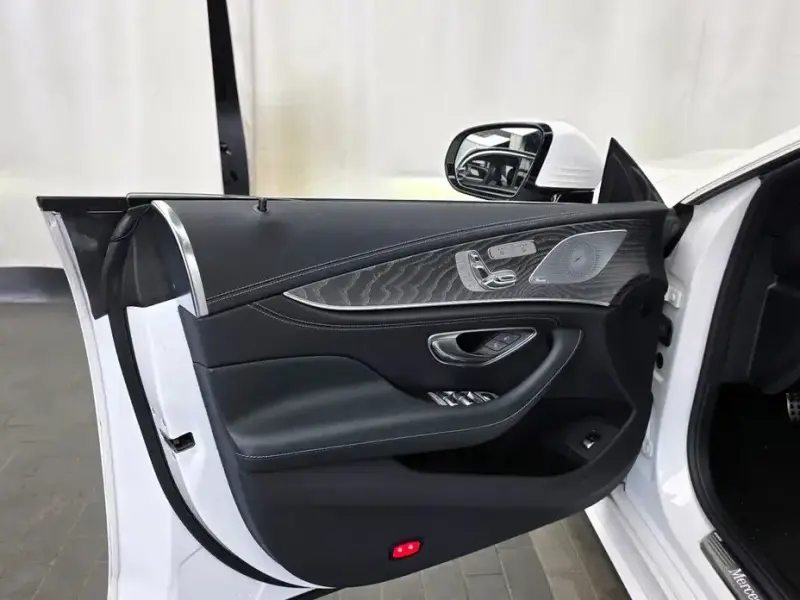 2022 Mercedes-Benz CLS с пробегом 54 734 км