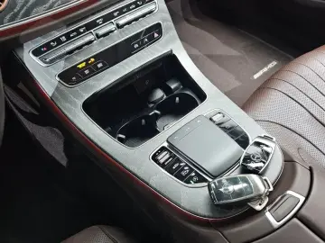 2021 Mercedes-Benz CLS с пробегом 111 214 км