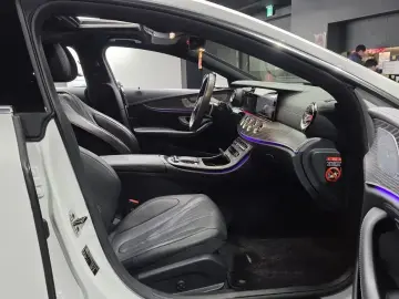 2022 Mercedes-Benz CLS с пробегом 18 669 км