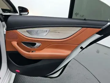 2022 Mercedes-Benz CLS с пробегом 32 740 км