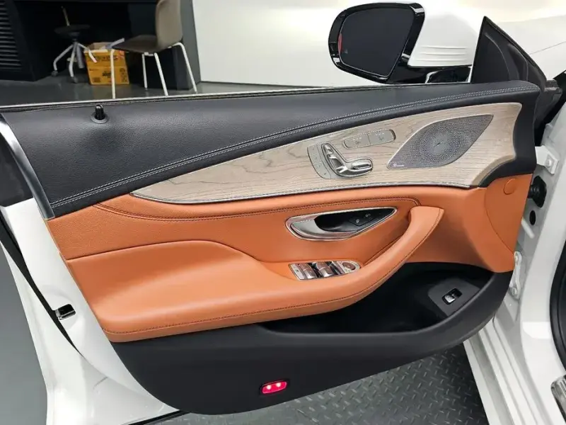 2022 Mercedes-Benz CLS с пробегом 32 740 км