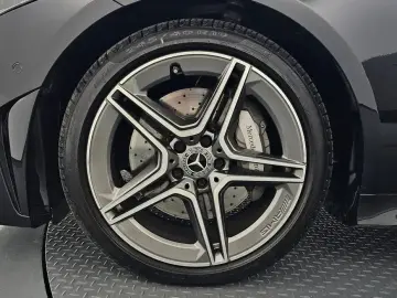 2023 Mercedes-Benz CLS с пробегом 28 930 км