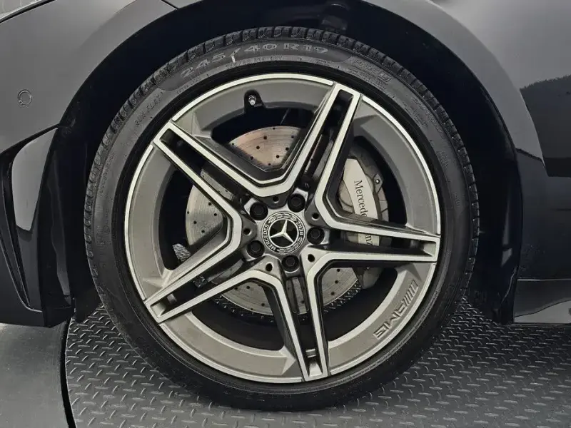 2023 Mercedes-Benz CLS с пробегом 28 930 км