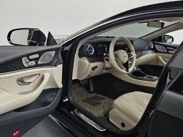 2023 Mercedes-Benz CLS с пробегом 28 930 км