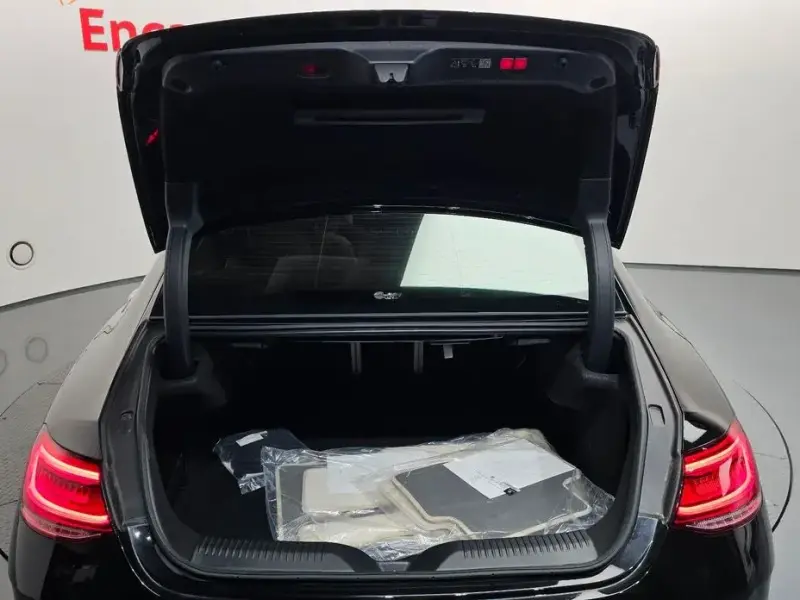 2023 Mercedes-Benz CLS с пробегом 28 930 км