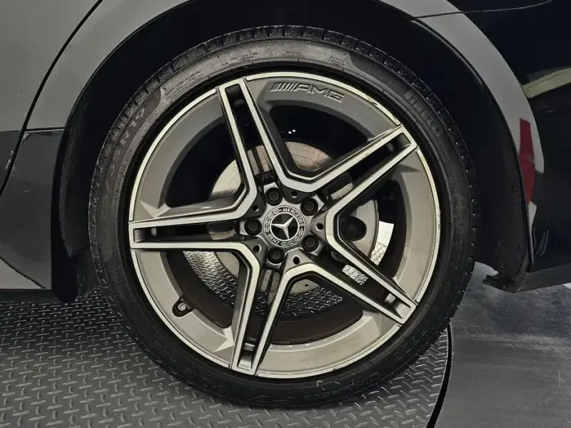2023 Mercedes-Benz CLS с пробегом 28 930 км
