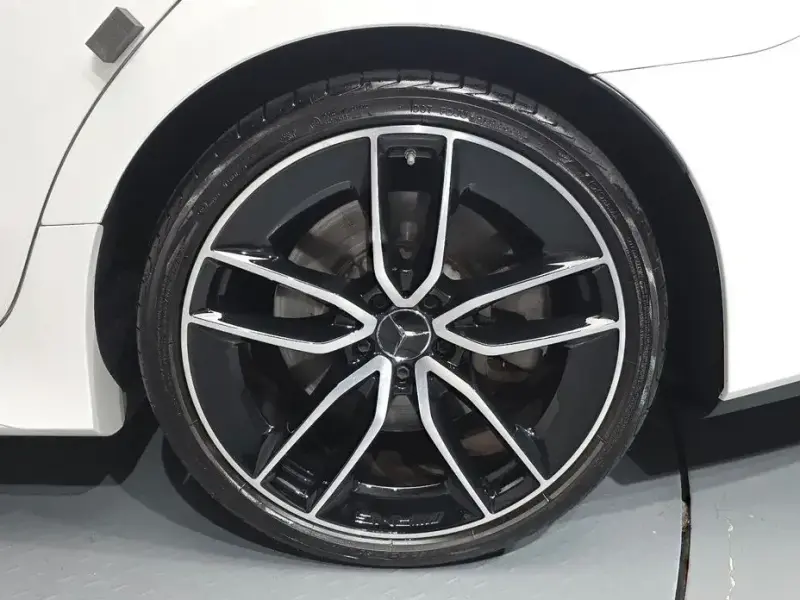 2023 Mercedes-Benz CLS с пробегом 17 120 км