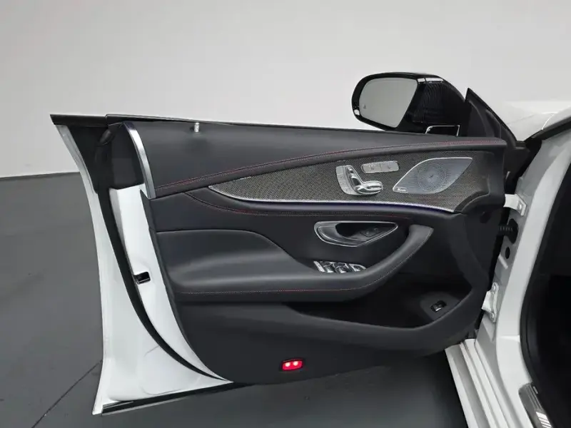 2023 Mercedes-Benz CLS с пробегом 17 120 км