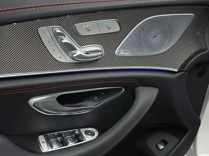 2023 Mercedes-Benz CLS с пробегом 17 120 км