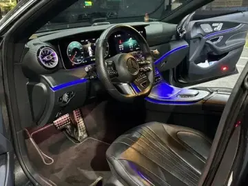 2022 Mercedes-Benz CLS с пробегом 63 000 км