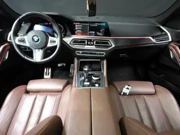 2022 BMW X6 с пробегом 71 074 км
