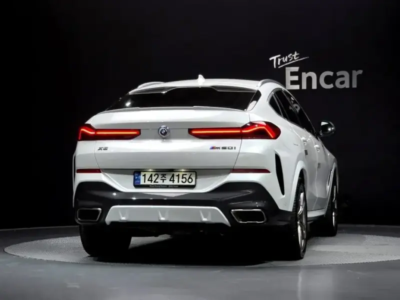 2022 BMW X6 с пробегом 67 135 км