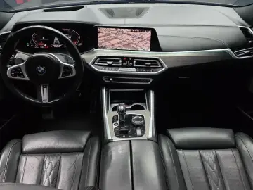 2022 BMW X6 с пробегом 42 643 км
