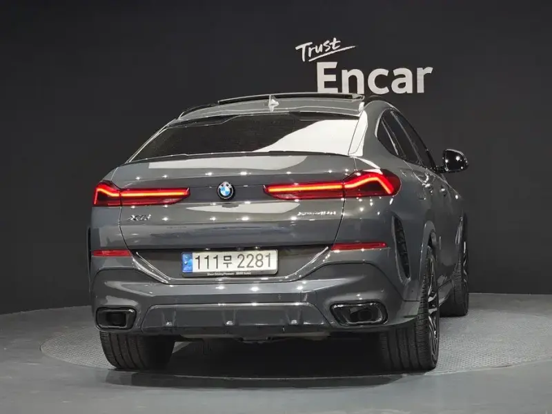 2022 BMW X6 с пробегом 103 560 км