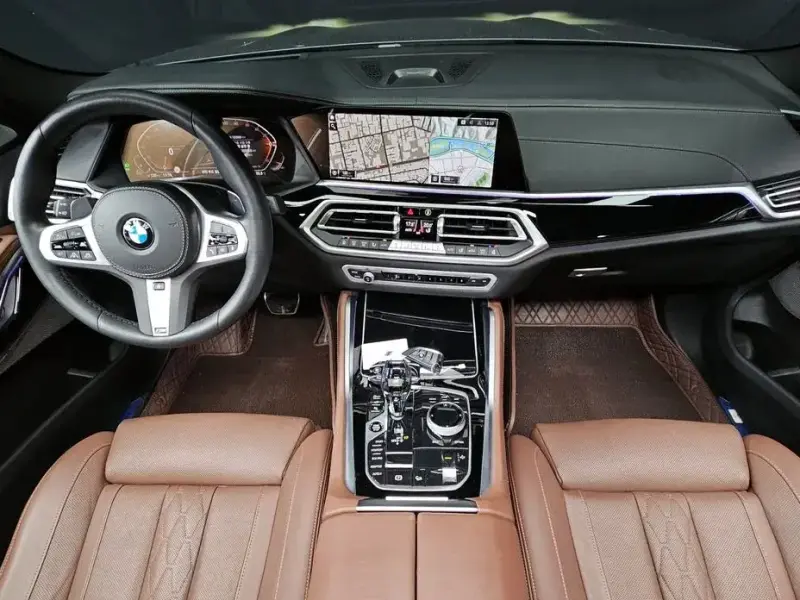 2022 BMW X6 с пробегом 103 560 км
