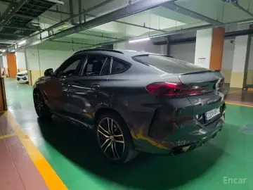 2022 BMW X6 с пробегом 54 802 км