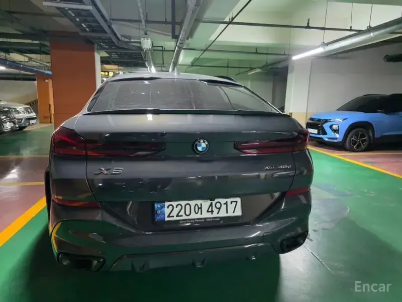 2022 BMW X6 с пробегом 54 802 км