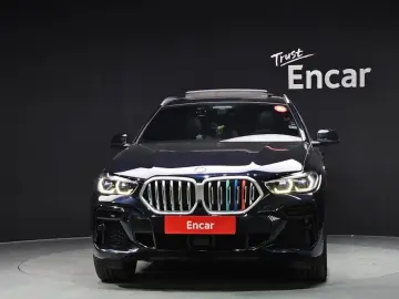 2022 BMW X6 с пробегом 71 051 км