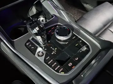 2022 BMW X6 с пробегом 71 051 км