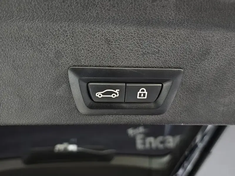 2022 BMW X6 с пробегом 71 051 км
