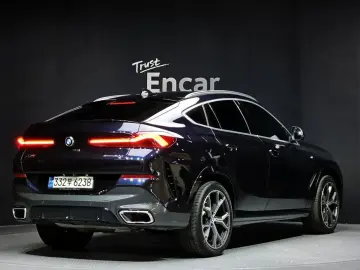 2022 BMW X6 с пробегом 76 476 км