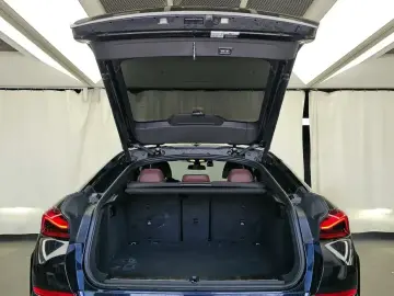 2022 BMW X6 с пробегом 76 476 км
