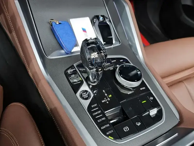 2022 BMW X6 с пробегом 30 214 км
