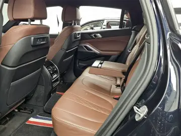2022 BMW X6 с пробегом 76 476 км