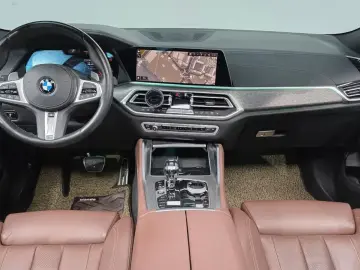 2022 BMW X6 с пробегом 51 993 км