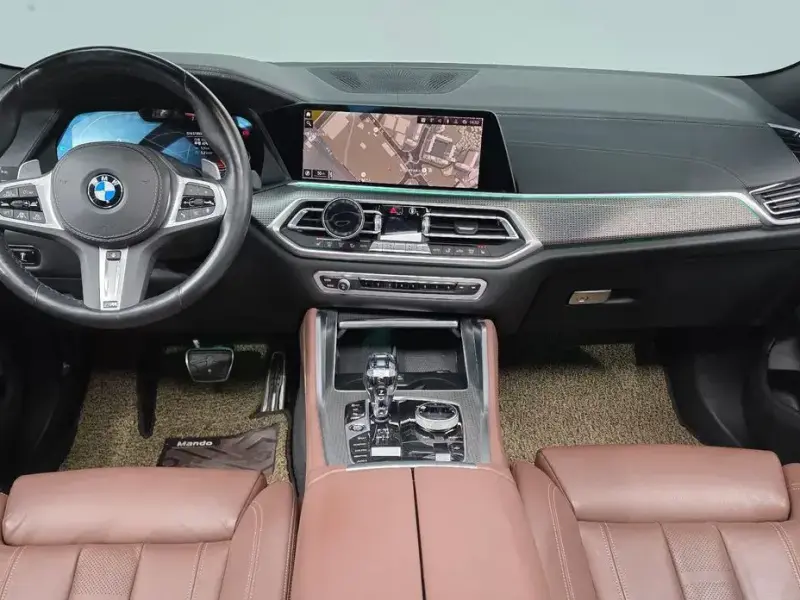 2022 BMW X6 с пробегом 51 993 км