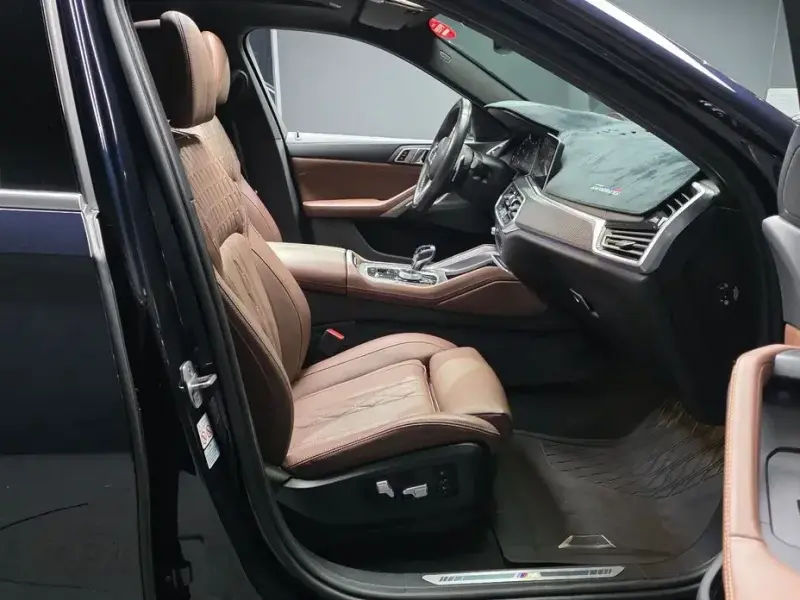 2022 BMW X6 с пробегом 83 241 км