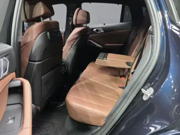 2022 BMW X6 с пробегом 83 241 км