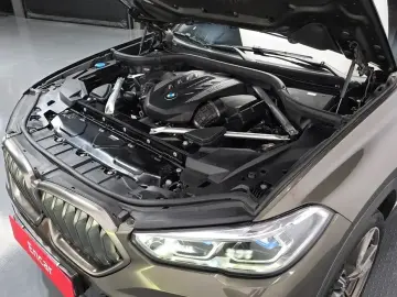 2022 BMW X6 с пробегом 112 928 км
