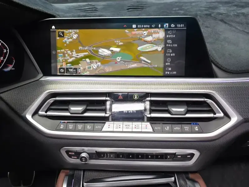 2022 BMW X6 с пробегом 83 241 км