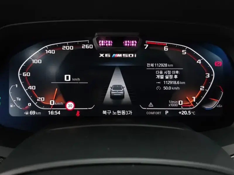 2022 BMW X6 с пробегом 112 928 км