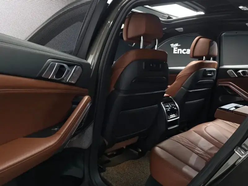 2022 BMW X6 с пробегом 112 928 км