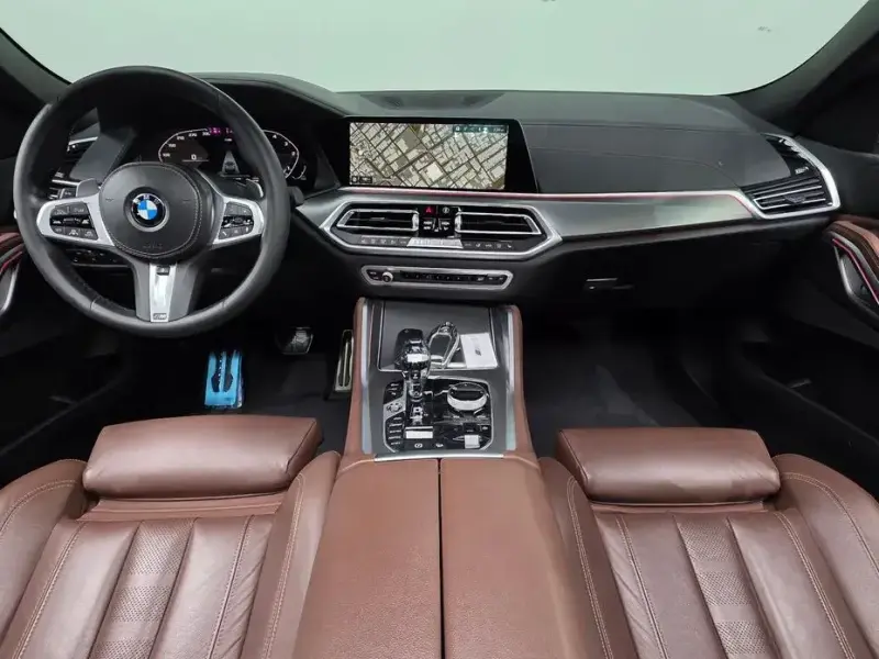 2022 BMW X6 с пробегом 57 940 км