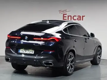 2022 BMW X6 с пробегом 89 424 км