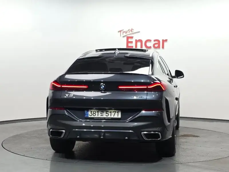 2022 BMW X6 с пробегом 44 118 км