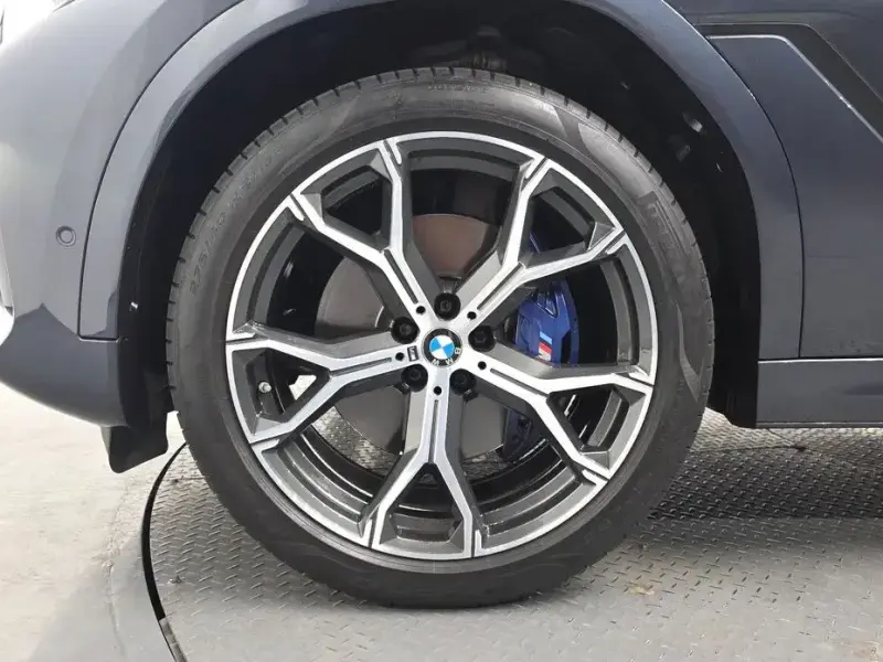 2022 BMW X6 с пробегом 44 118 км