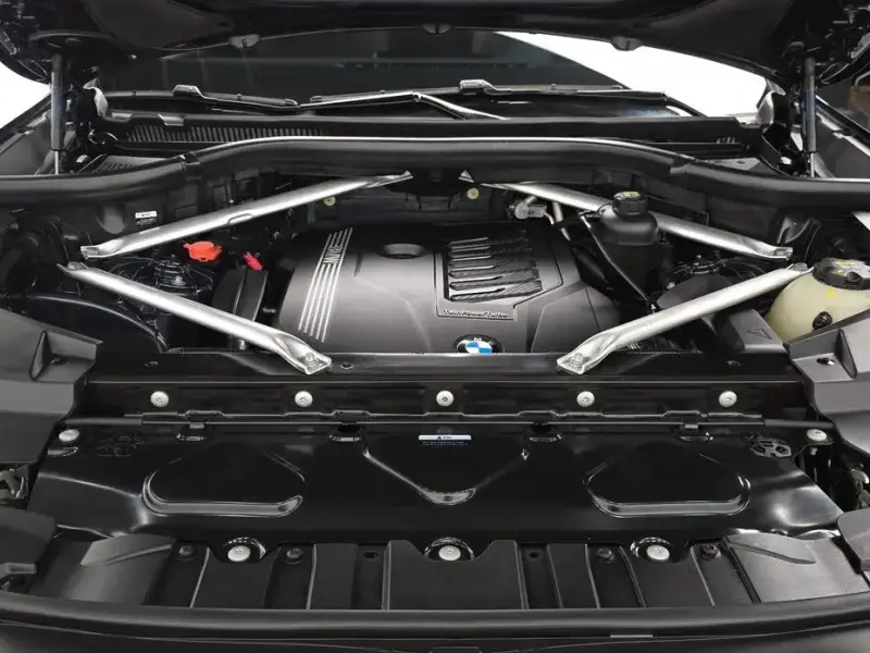 2022 BMW X6 с пробегом 44 118 км