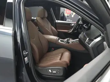 2022 BMW X6 с пробегом 44 118 км