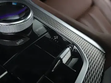 2022 BMW X6 с пробегом 44 118 км