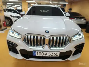 2022 BMW X6 с пробегом 54 000 км